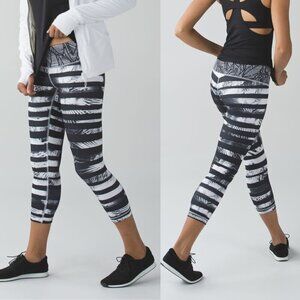 Lululemon Wunder Under Crop II *Full-On Luon Pants Black White 21927